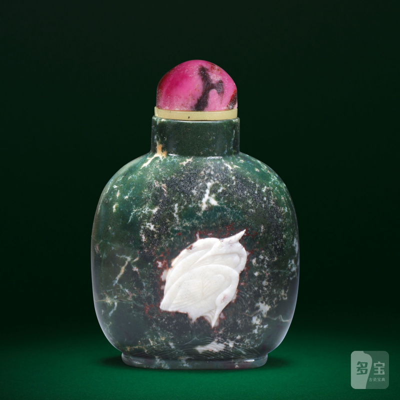 十八/十九世紀 碧玉鳥竹紋鼻煙壺 | A JASPER 'STORKS' SNUFF BOTTLE - 图3